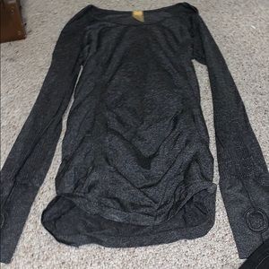 carrie underwood workout top